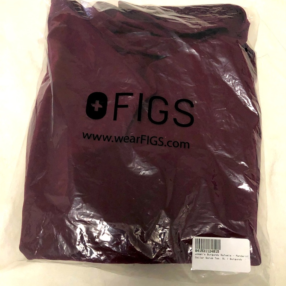 Women's Burgundy Rafaela - Oversized Scrub Top - XL / Burgundy